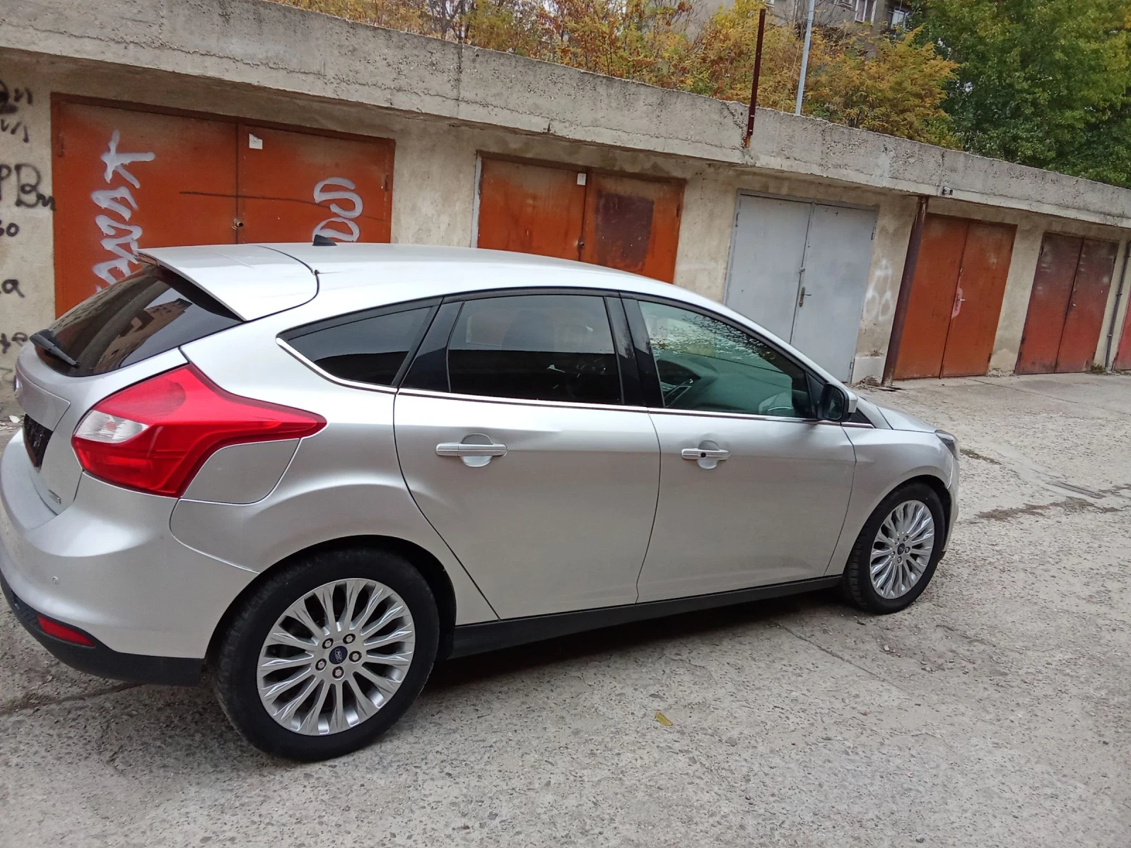 Ford Focus 1.6дизел - изображение 7