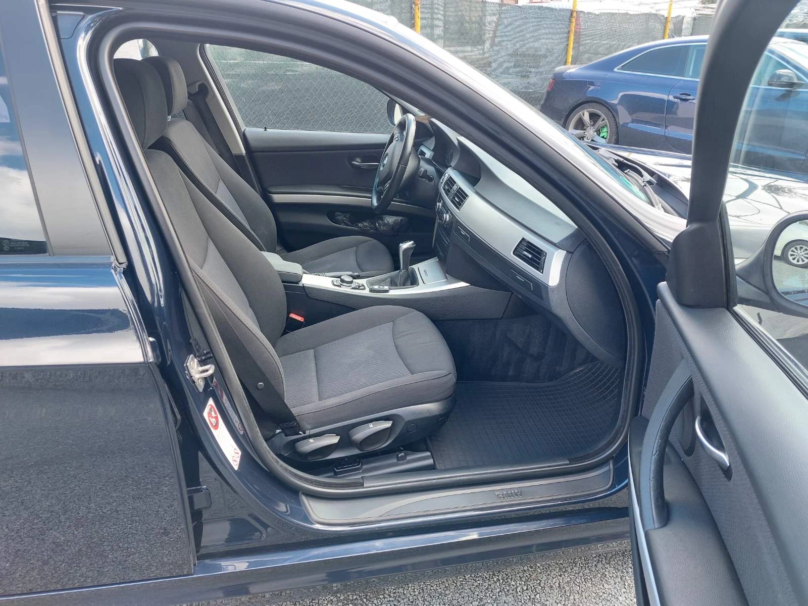 BMW 320 2.0, 6ск | Mobile.bg — изображение 11