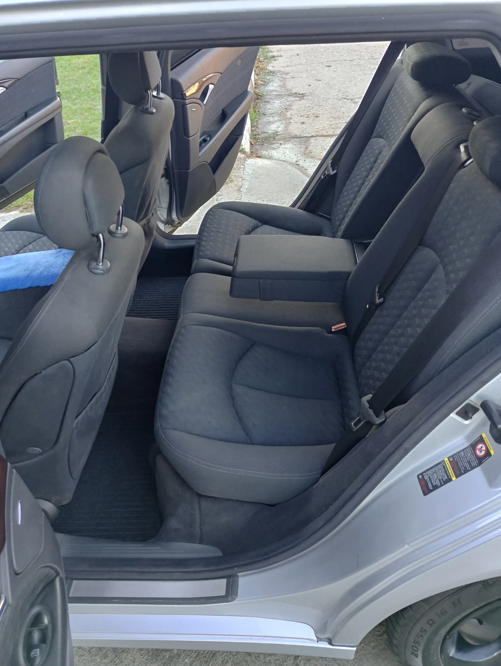 Mercedes-Benz E 220 CDI CLASSIC 0884501099 OM 646 - изображение 9