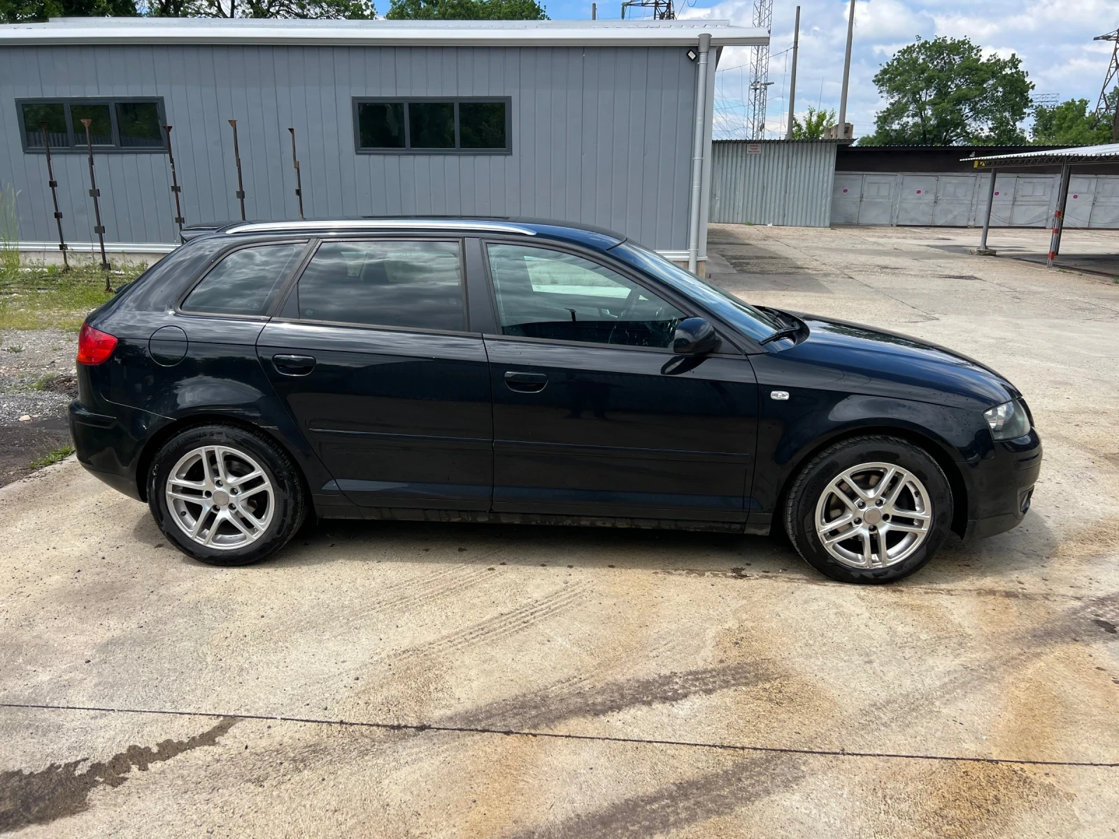 Audi A3 2.0 TDI SPORTBACK - изображение 2