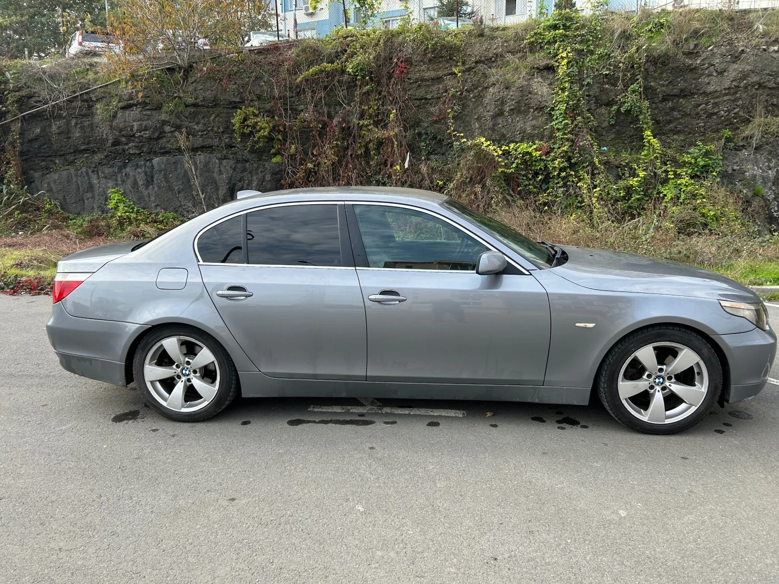 BMW 520  - изображение 6