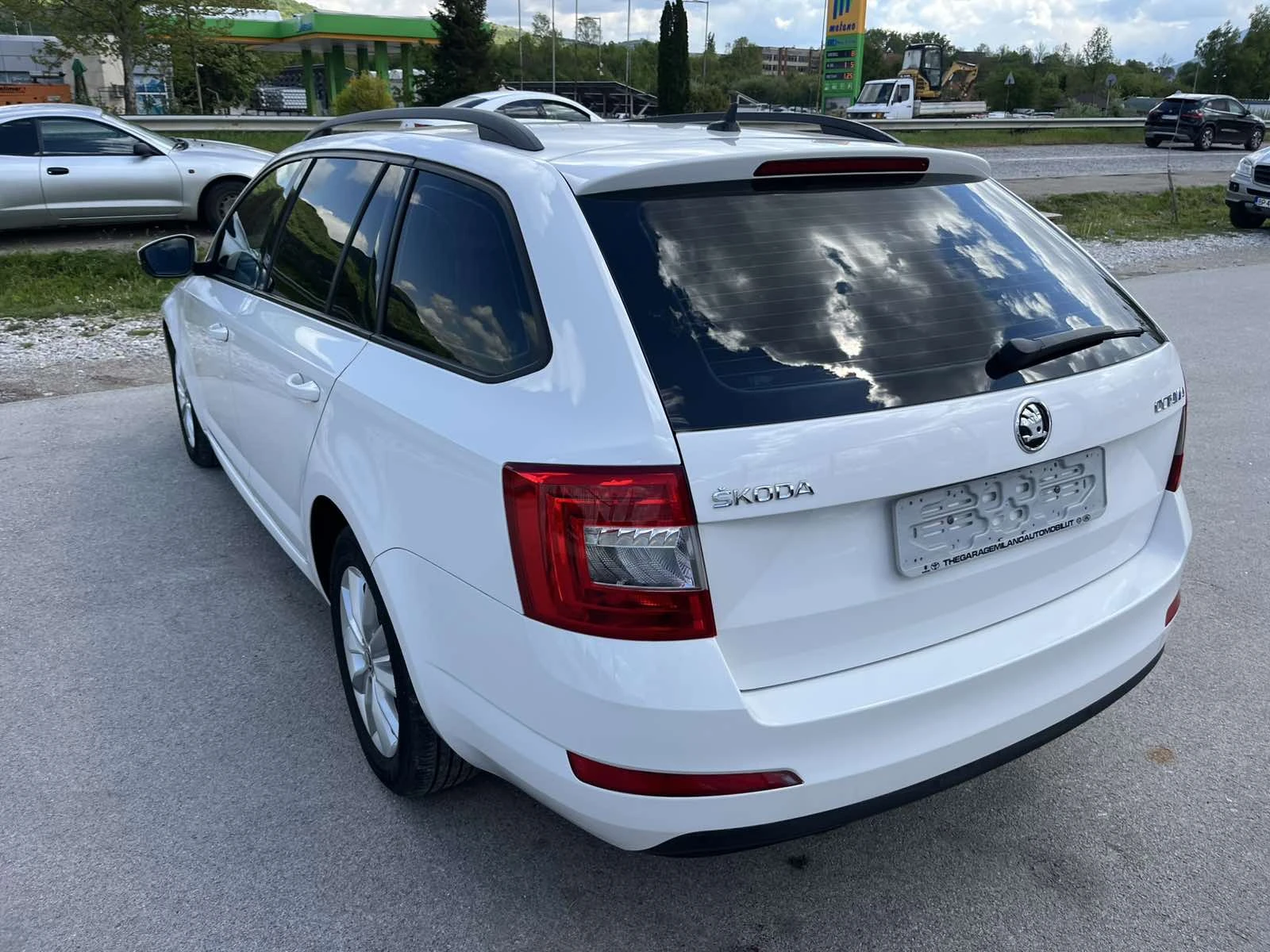 Skoda Octavia 1.6TDI 110кс. EURO 6B КЛИМАТРОНИК АВТОПИЛОT ИТАЛИЯ, снимка 5 - Автомобили и джипове - 52485441