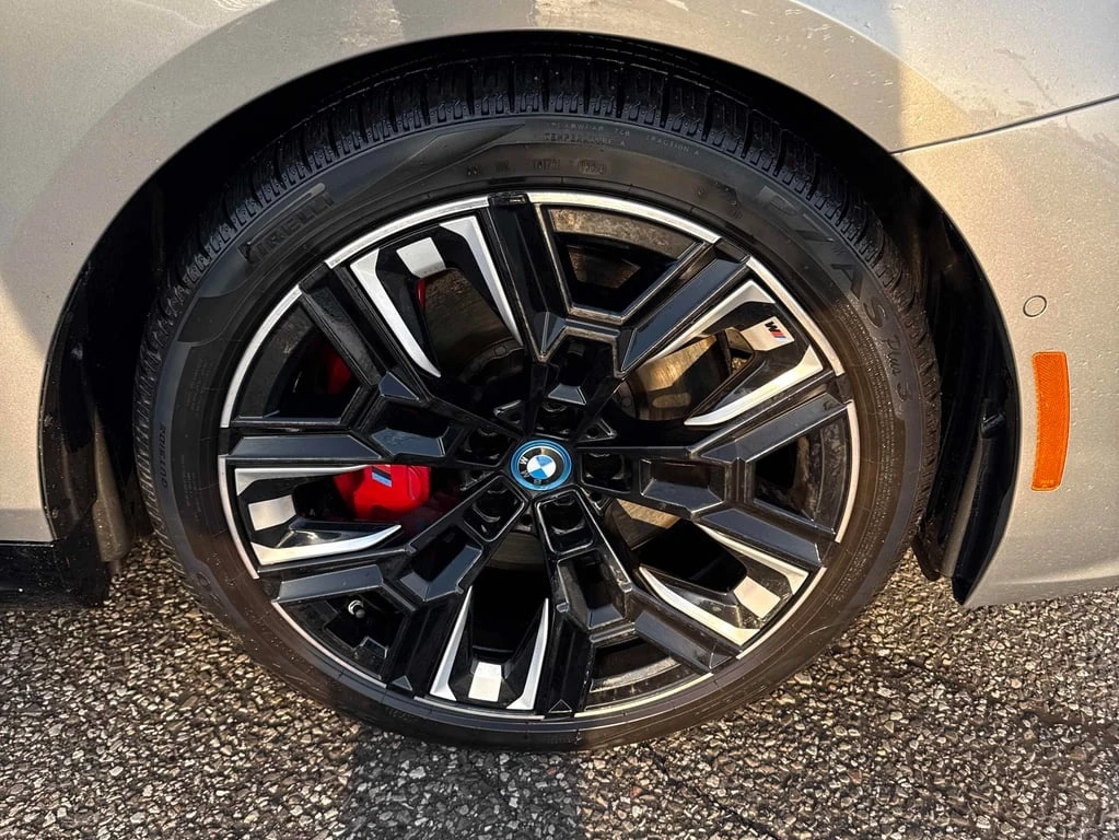 BMW i5 * M60 xDrive * CARFAX * ��� ������������ ������ | Mobile.bg � ����������� 15
