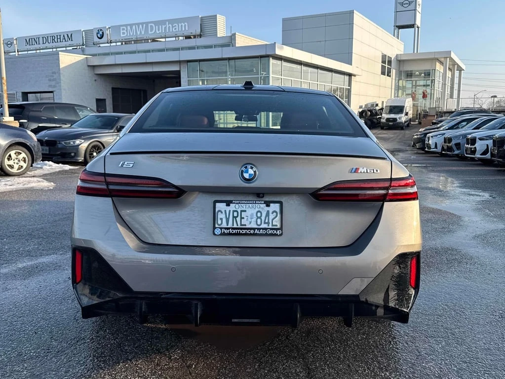 BMW i5 * M60 xDrive * CARFAX * ��� ������������ ������ | Mobile.bg � ����������� 4