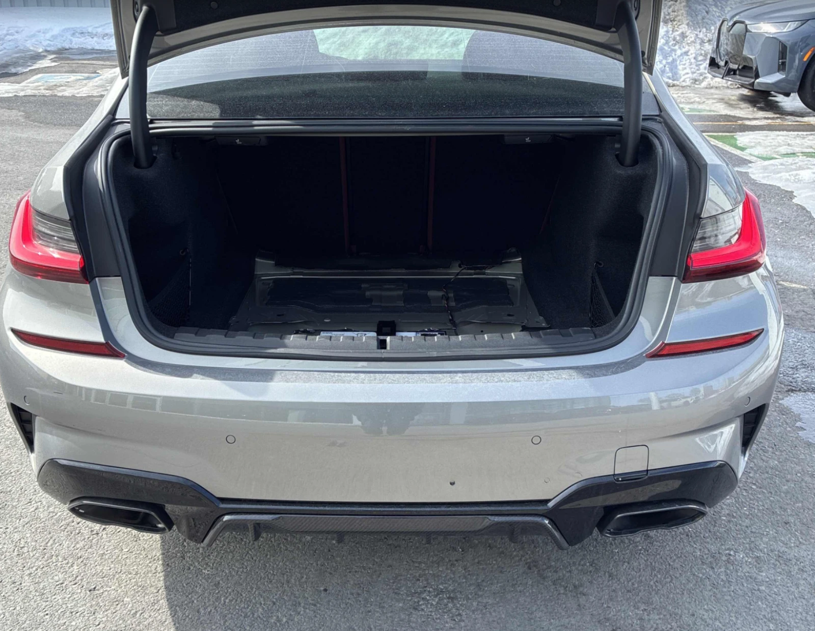 BMW 340 Xdrive* MPACKAGE* Keyless* Premium audio* PANO* Me, снимка 15 - Автомобили и джипове - 53934234