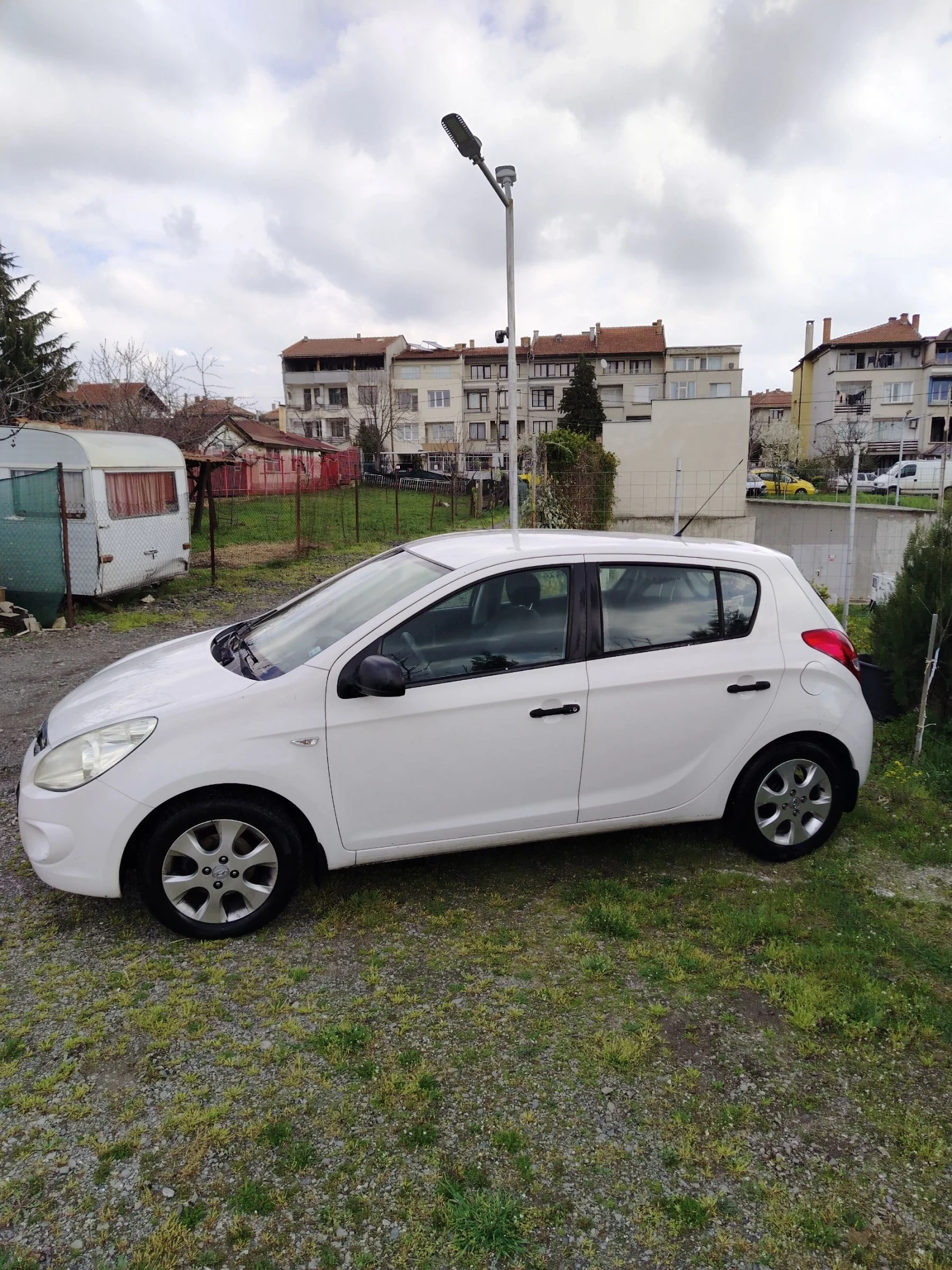 Hyundai I20 1.2 Газ, купуван от България, снимка 5 - Автомобили и джипове - 54088004