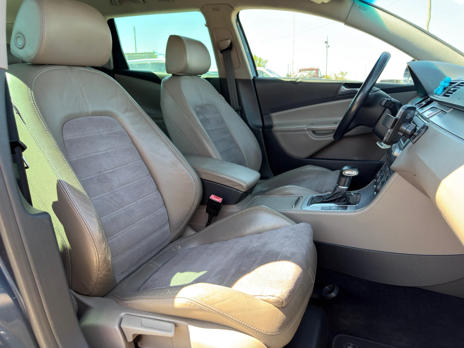 VW Passat 2.0TDI HIGHLINE DSG6 8cv, снимка 9 - Автомобили и джипове - 54319985