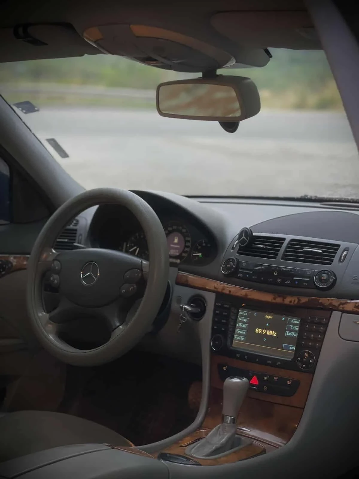 Mercedes-Benz E 350 3.5, снимка 6 - Автомобили и джипове - 54503136