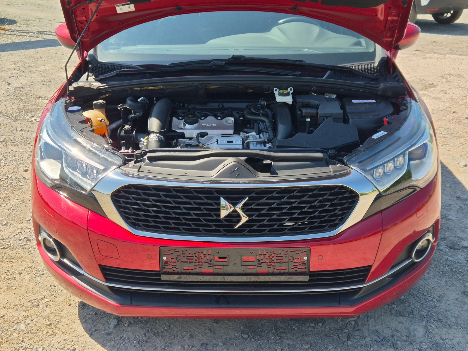DS DS 4 1.6i 211кс, снимка 15 - Автомобили и джипове - 54561768