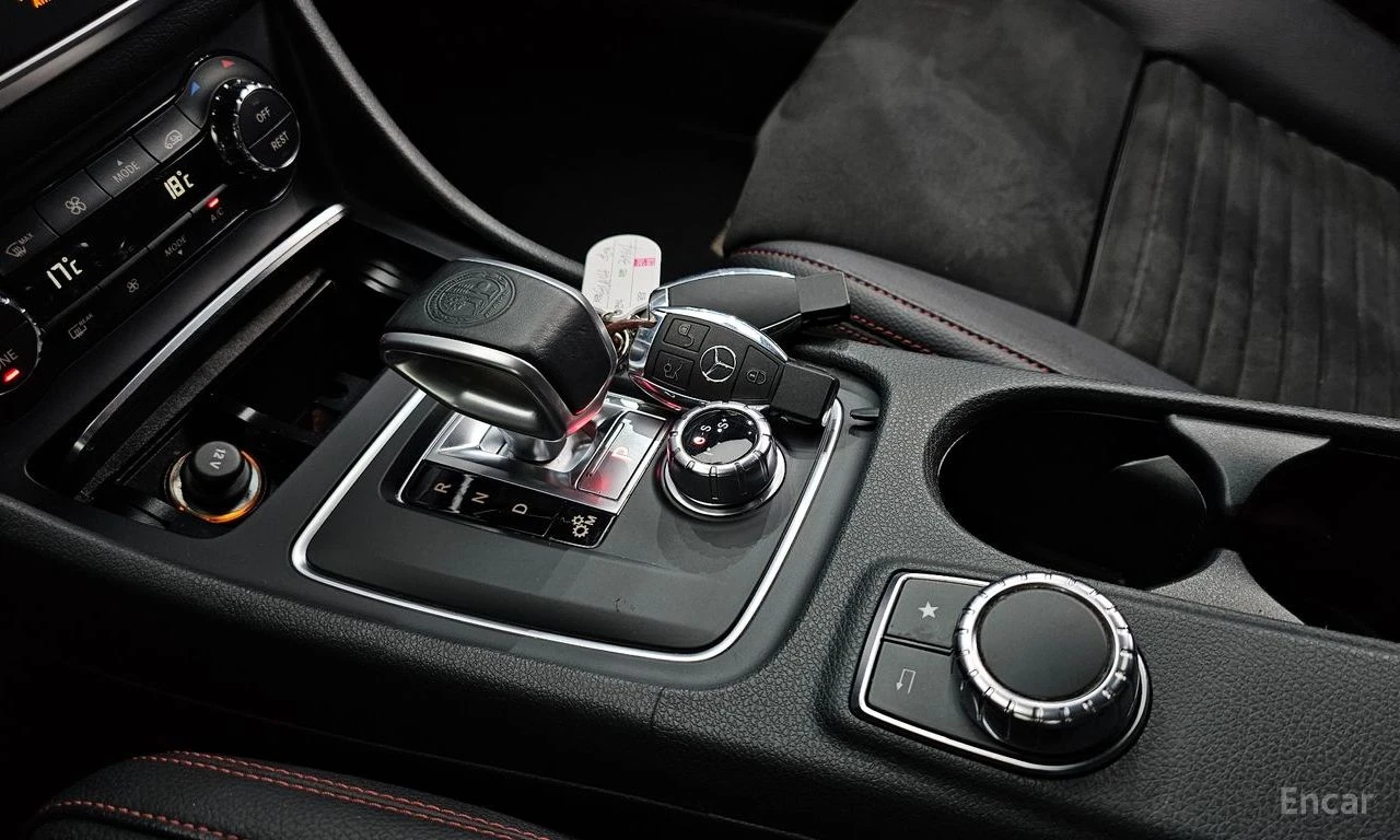 Mercedes-Benz A45 AMG 4MATIC* ПОДГРЕВ* , снимка 9 - Автомобили и джипове - 54853097