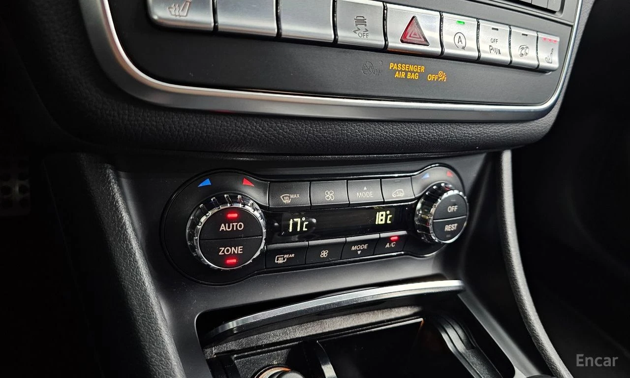 Mercedes-Benz A45 AMG 4MATIC* ПОДГРЕВ* , снимка 8 - Автомобили и джипове - 54853097
