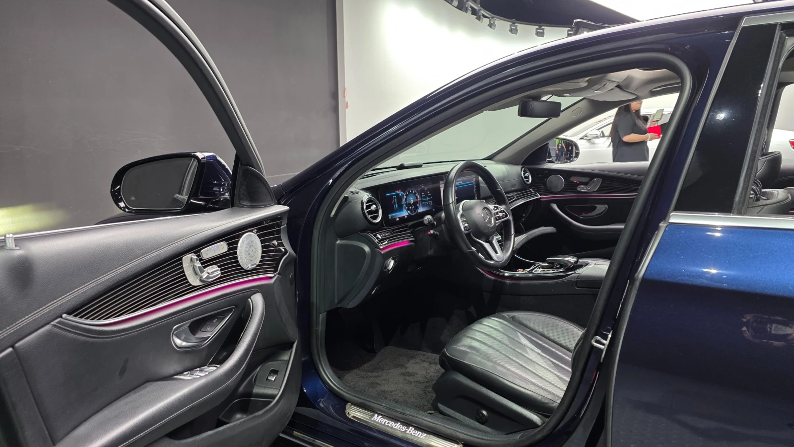 Mercedes-Benz E 450 3.0 4MATIC, FULL, снимка 8 - Автомобили и джипове - 55392788