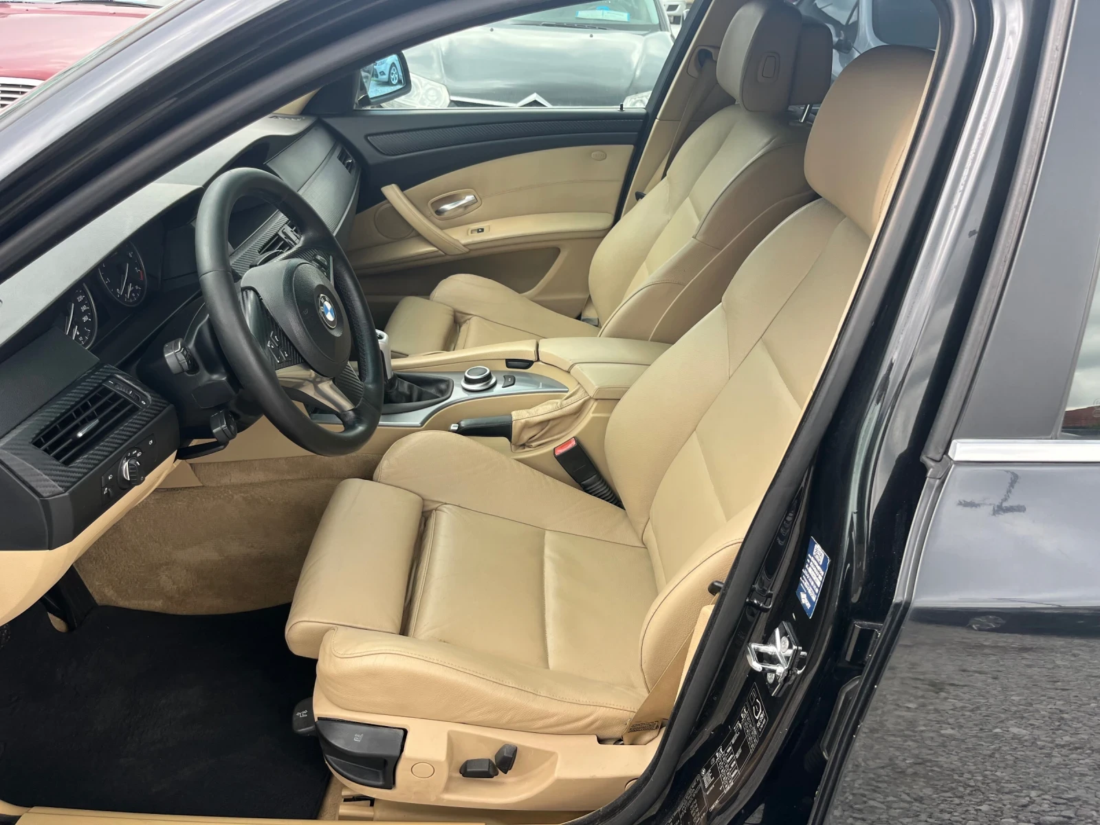 BMW 520, снимка 13 - Автомобили и джипове - 55541918