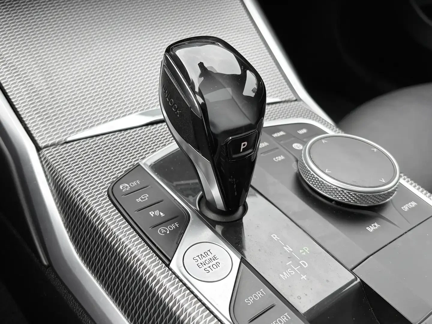 BMW 340 M xDrive ЦЕНА ДО БЪЛГАРИЯ АВТОКРЕДИТ, снимка 13 - Автомобили и джипове - 55554766