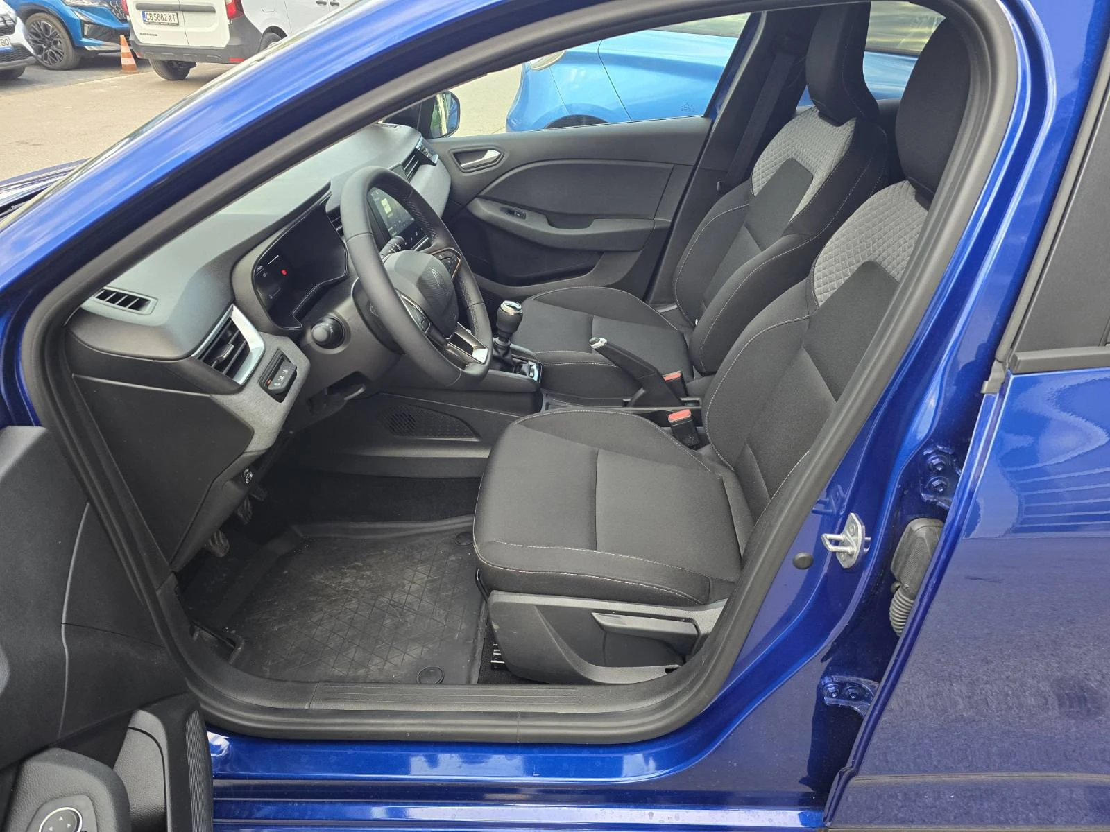 Renault Clio 1.0 TCe 100 LPG, снимка 14 - Автомобили и джипове - 56579316