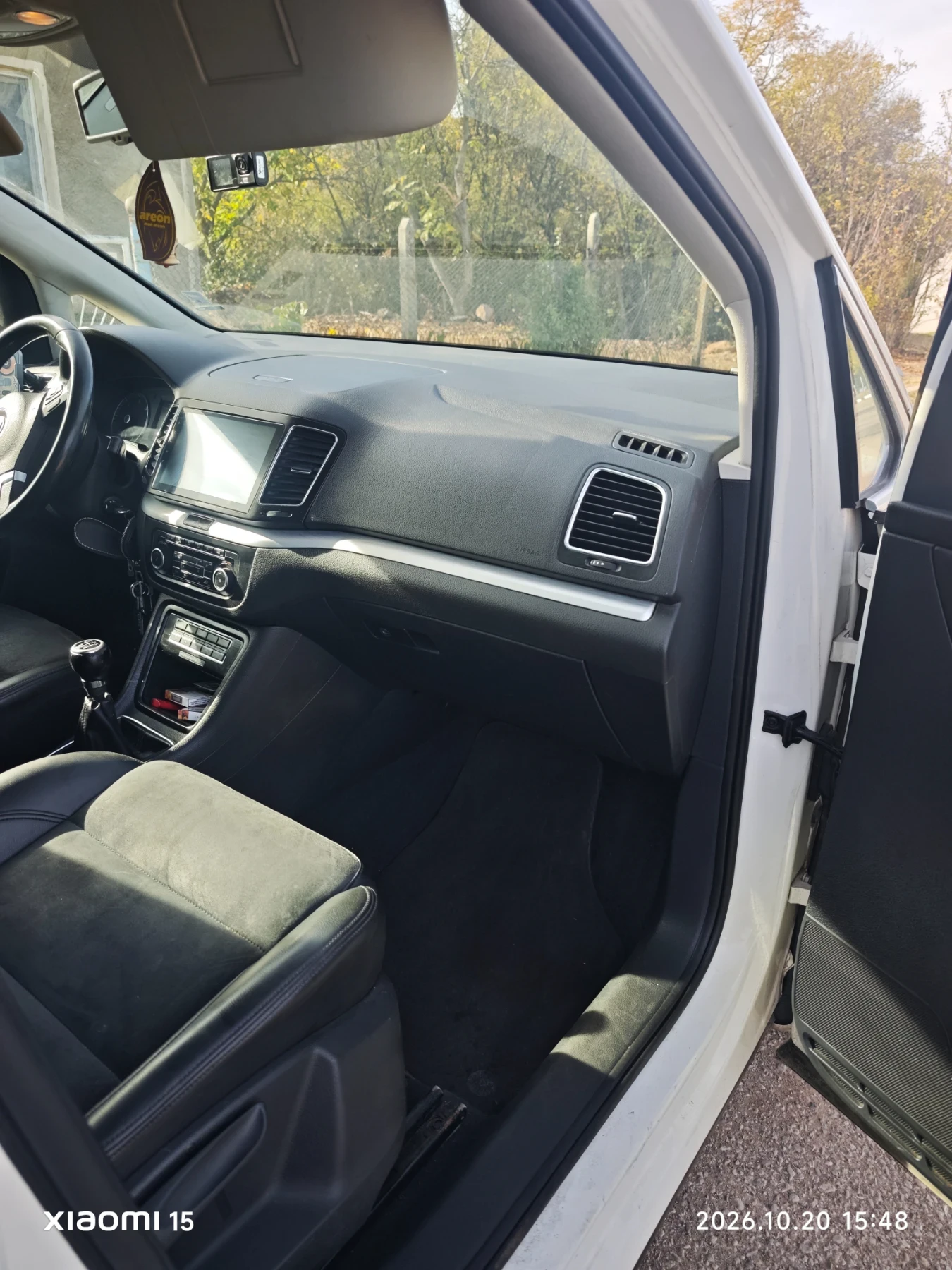 VW Sharan 2.TDI, снимка 3 - Автомобили и джипове - 56587572