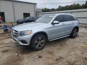  Mercedes-Benz GLC 30...