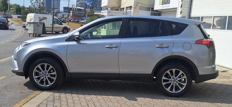 Toyota Rav4 2.5 Automat Facelift hybrid Камера, снимка 4 - Автомобили и джипове - 47042596