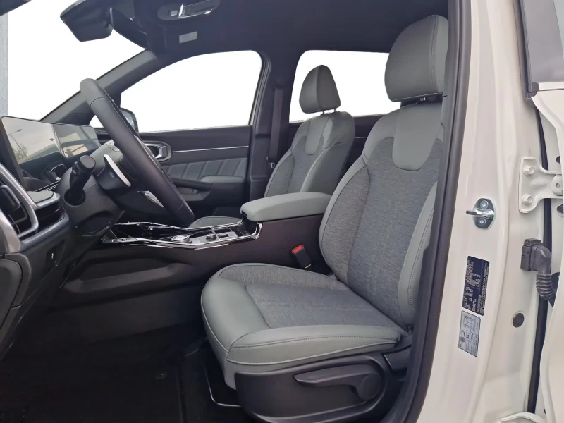 Kia Sorento НОВ!/2.2d/DCT8/193HP/2WD/VISION/LED/DR.ASS/415f, снимка 8 - Автомобили и джипове - 51062316