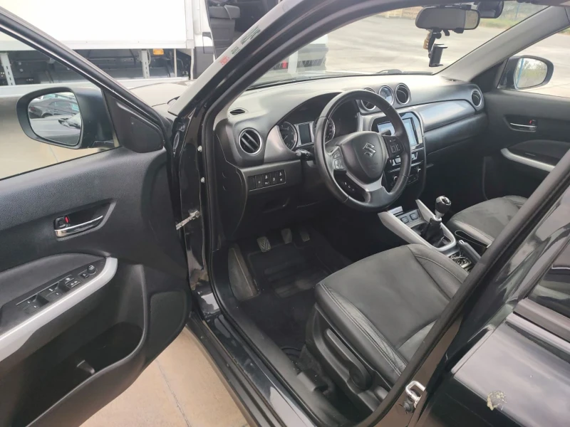 Suzuki Vitara, снимка 7 - Автомобили и джипове - 53217558