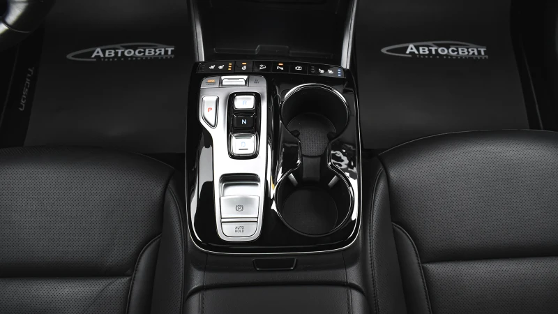Hyundai Tucson 1.6 T-GDi PREMIUM Plug-in Hybrid 4x4 Automatic, снимка 11 - Автомобили и джипове - 53355407