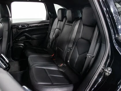 Porsche Cayenne S AWD* АвтоКредит* (ЦЕНА ДО БГ)* , снимка 9 - Автомобили и джипове - 54555525