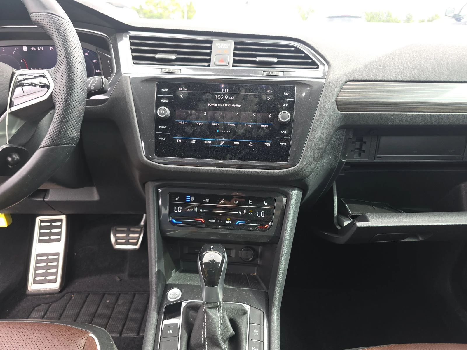 VW Tiguan SEL R-Line | Mobile.bg   9