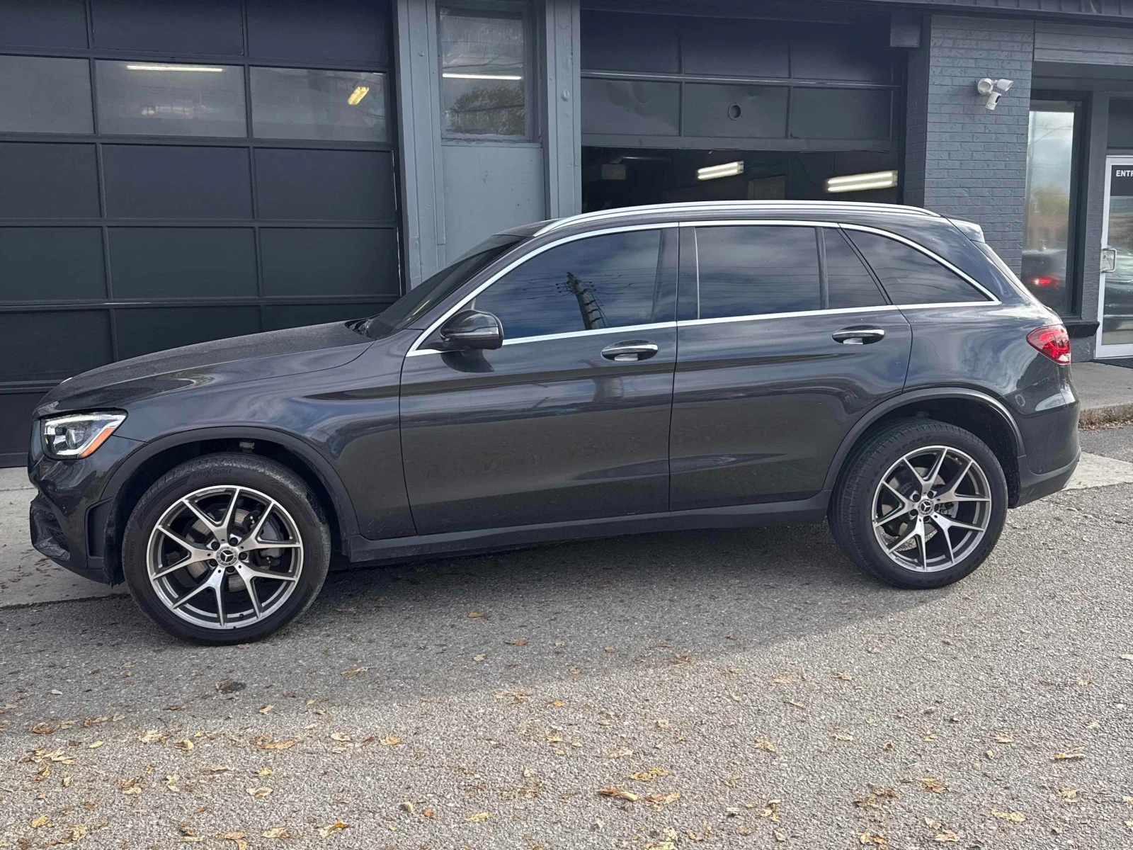 Mercedes-Benz GLC 300 CARFAX * * ���� ������ * *  | Mobile.bg � ����������� 3