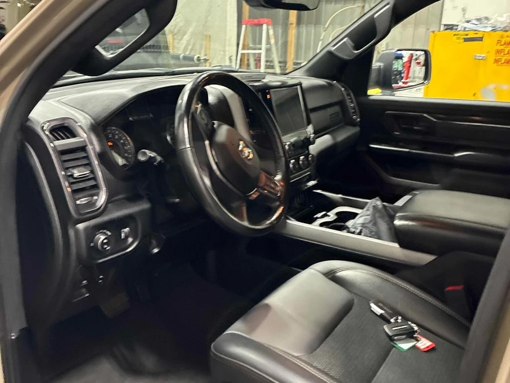 Dodge RAM 1500 * Big Horn * CARFAX * ПОДГРЕВ* ДВА КЛЮЧА*  - изображение 5