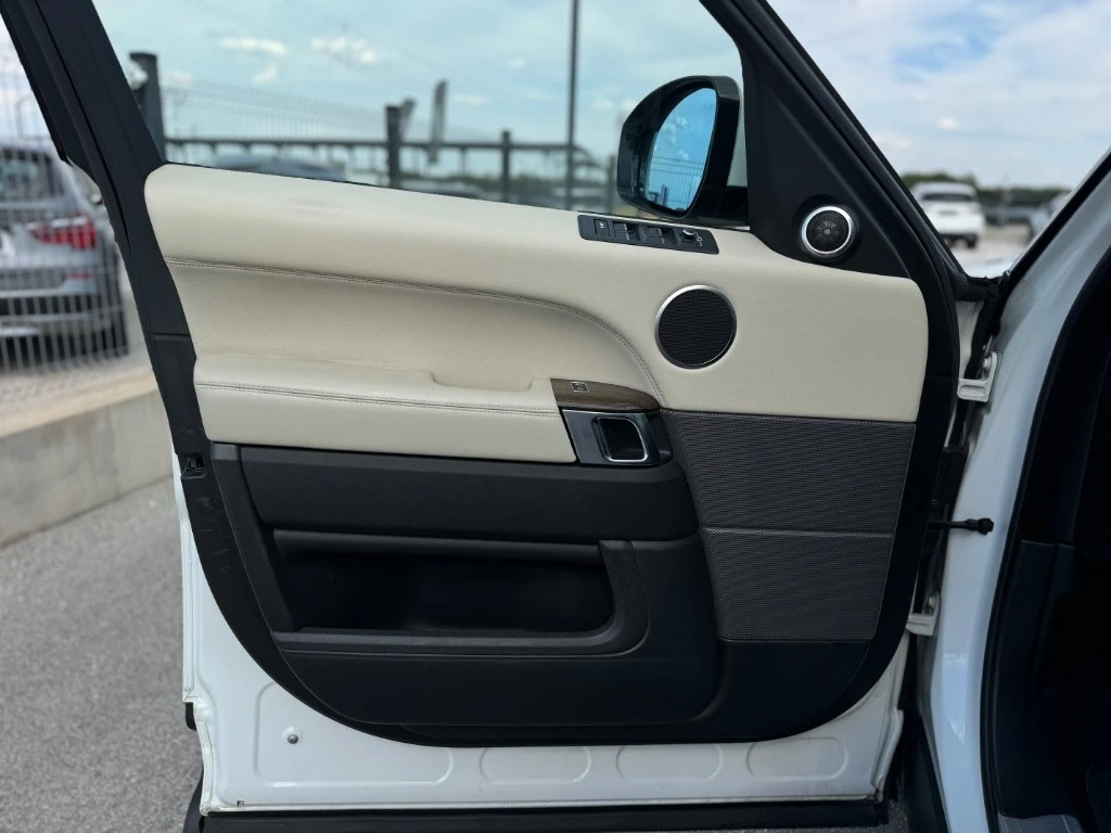 Land Rover Range Rover Sport 3.0HSE FACELIFT, снимка 7 - Автомобили и джипове - 53848519