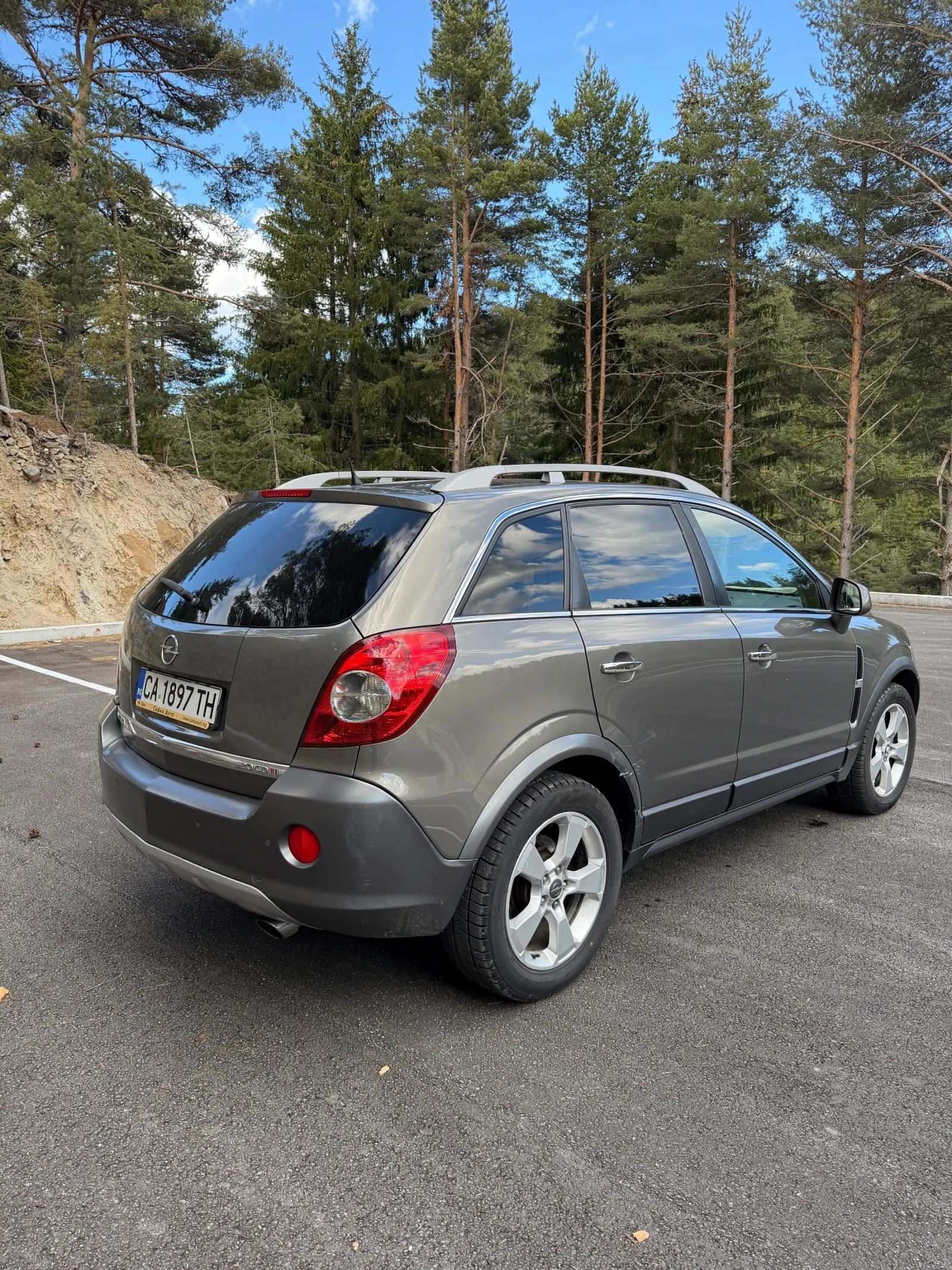 Opel Antara 2.0CDTI 150к.с. 4х4 автомат, снимка 7 - Автомобили и джипове - 54113209