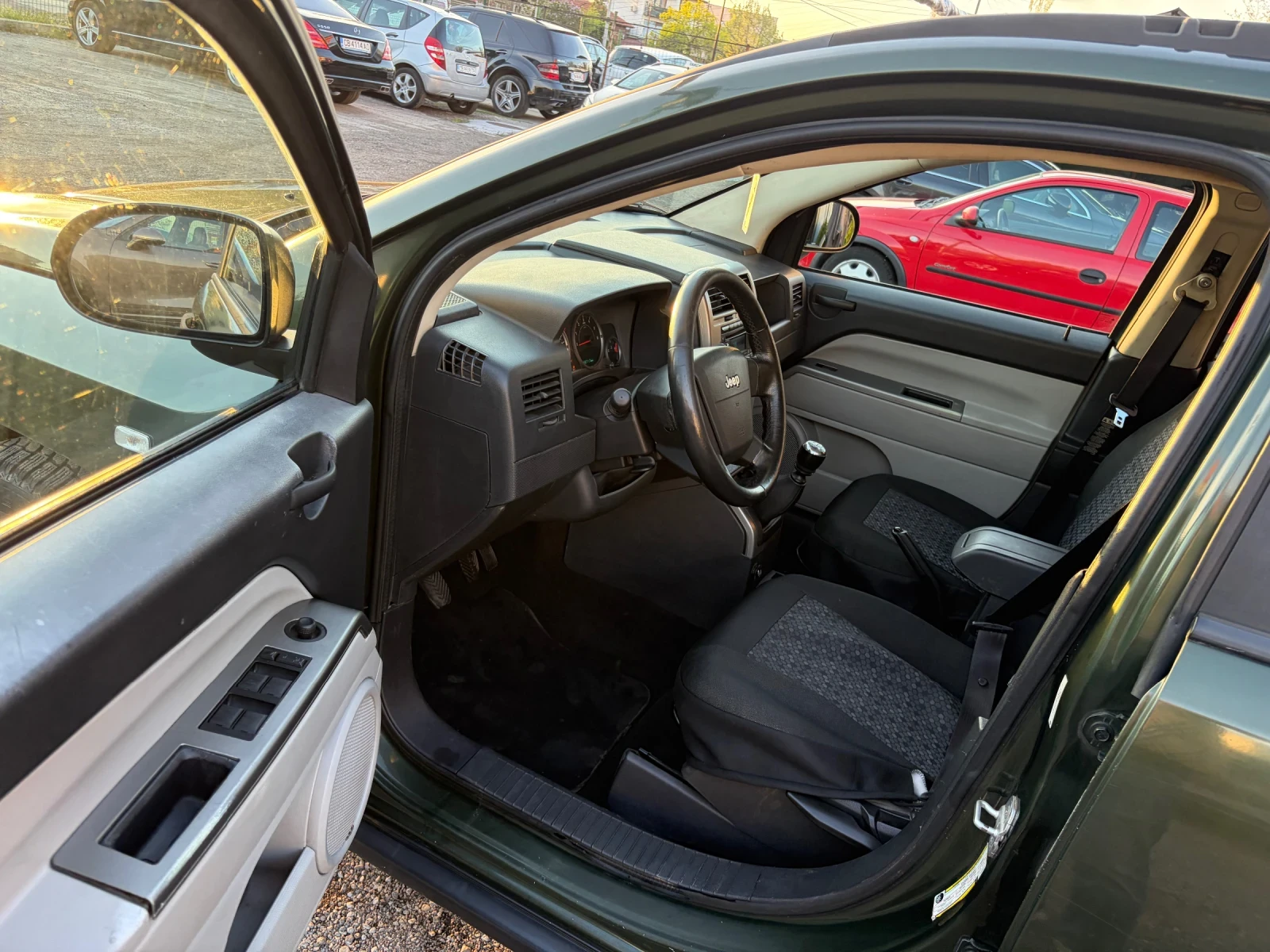 Jeep Compass, снимка 7 - Автомобили и джипове - 54316478