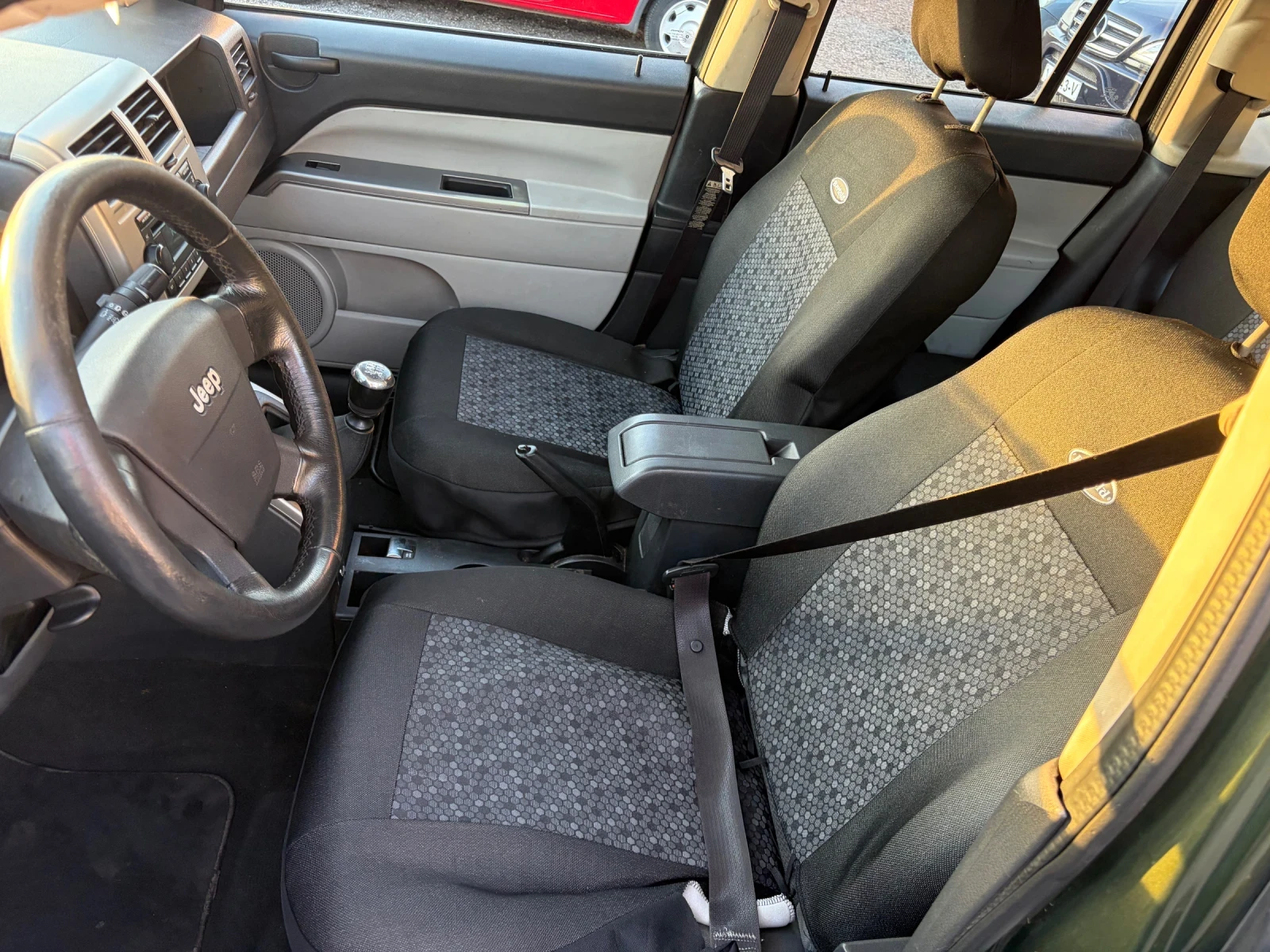 Jeep Compass, снимка 8 - Автомобили и джипове - 54316478