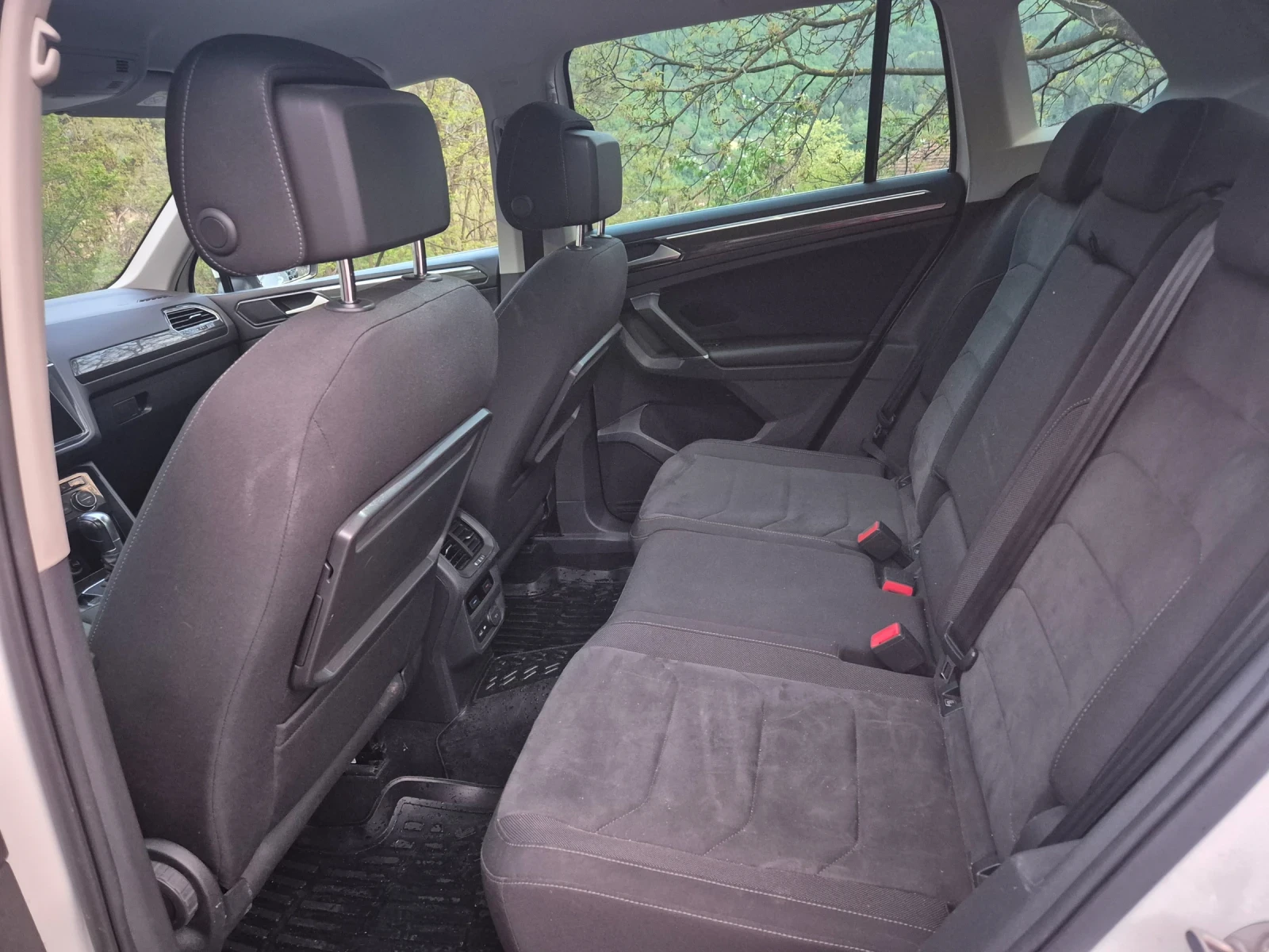 VW Tiguan R lane, снимка 5 - Автомобили и джипове - 54416826