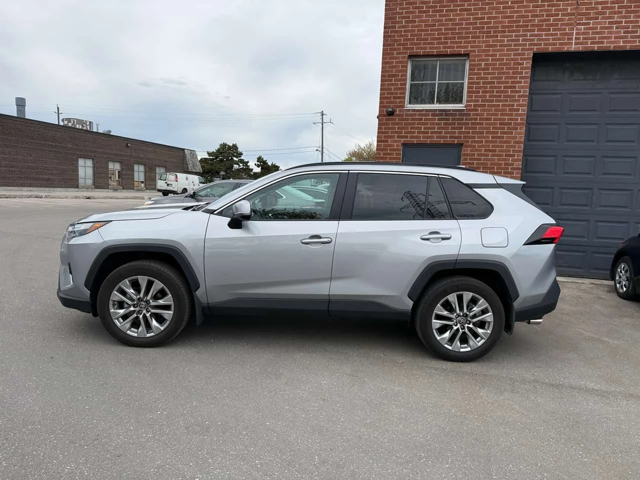 Toyota Rav4 * XLE AWD * CARFAX * 2 КЛЮЧА * KEYLESS * ПОДГРЕВ, снимка 2 - Автомобили и джипове - 54598079