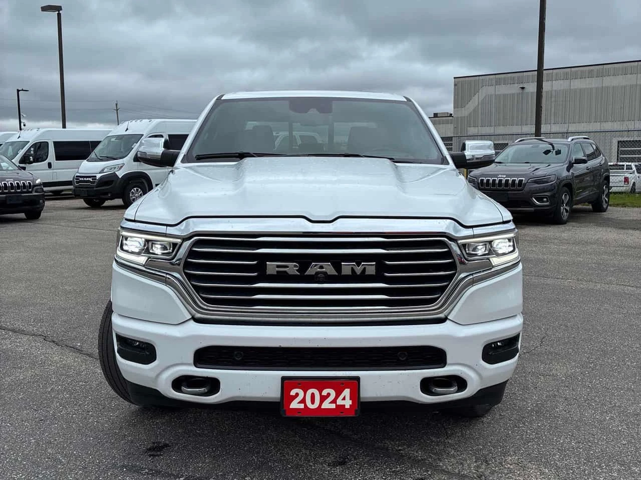 Dodge RAM 1500 Limited Longhorn /HUD/RAMBOX/360/Harman Kardon, снимка 6 - Автомобили и джипове - 54604604
