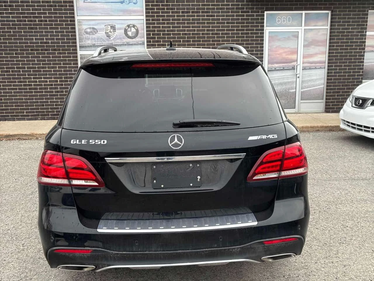 Mercedes-Benz GLE 500 * 550* DISTORNIC* HARMAN/KARDON* PANORAMA* , снимка 4 - Автомобили и джипове - 54667296