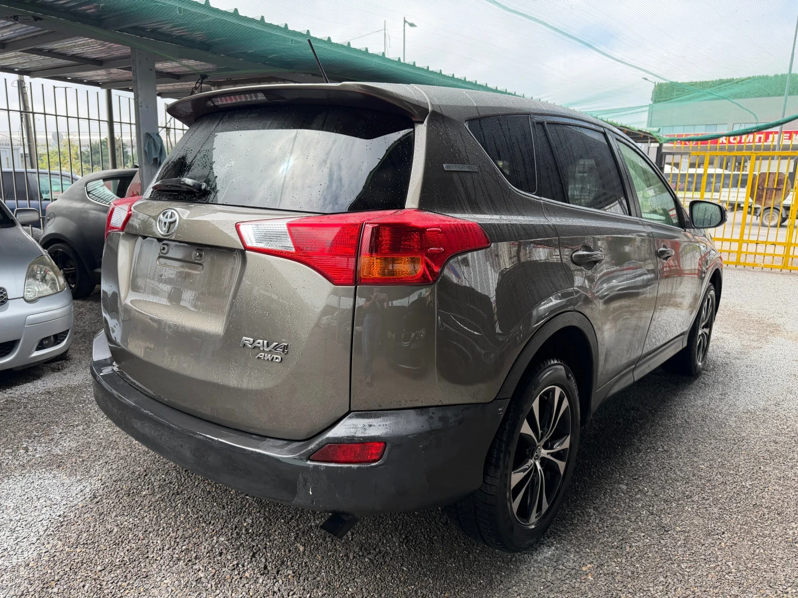 Toyota Rav4 2.0d4d 4x4 6speed euro 5B, снимка 4 - Автомобили и джипове - 55031733