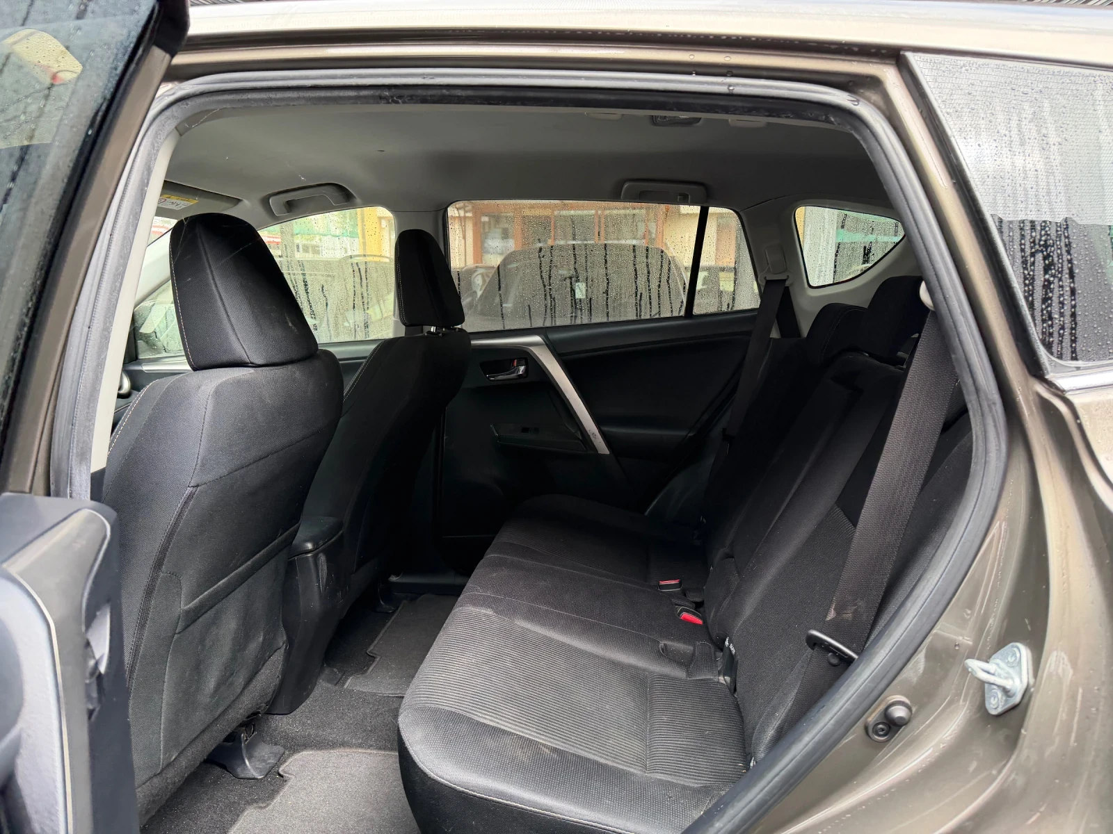 Toyota Rav4 2.0d4d 4x4 6speed euro 5B, снимка 10 - Автомобили и джипове - 55031733