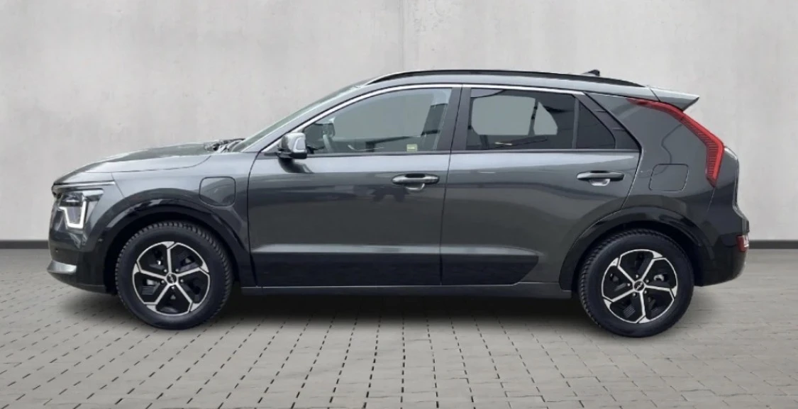 Kia Niro 1, 6 plug- in, снимка 2 - Автомобили и джипове - 55253301