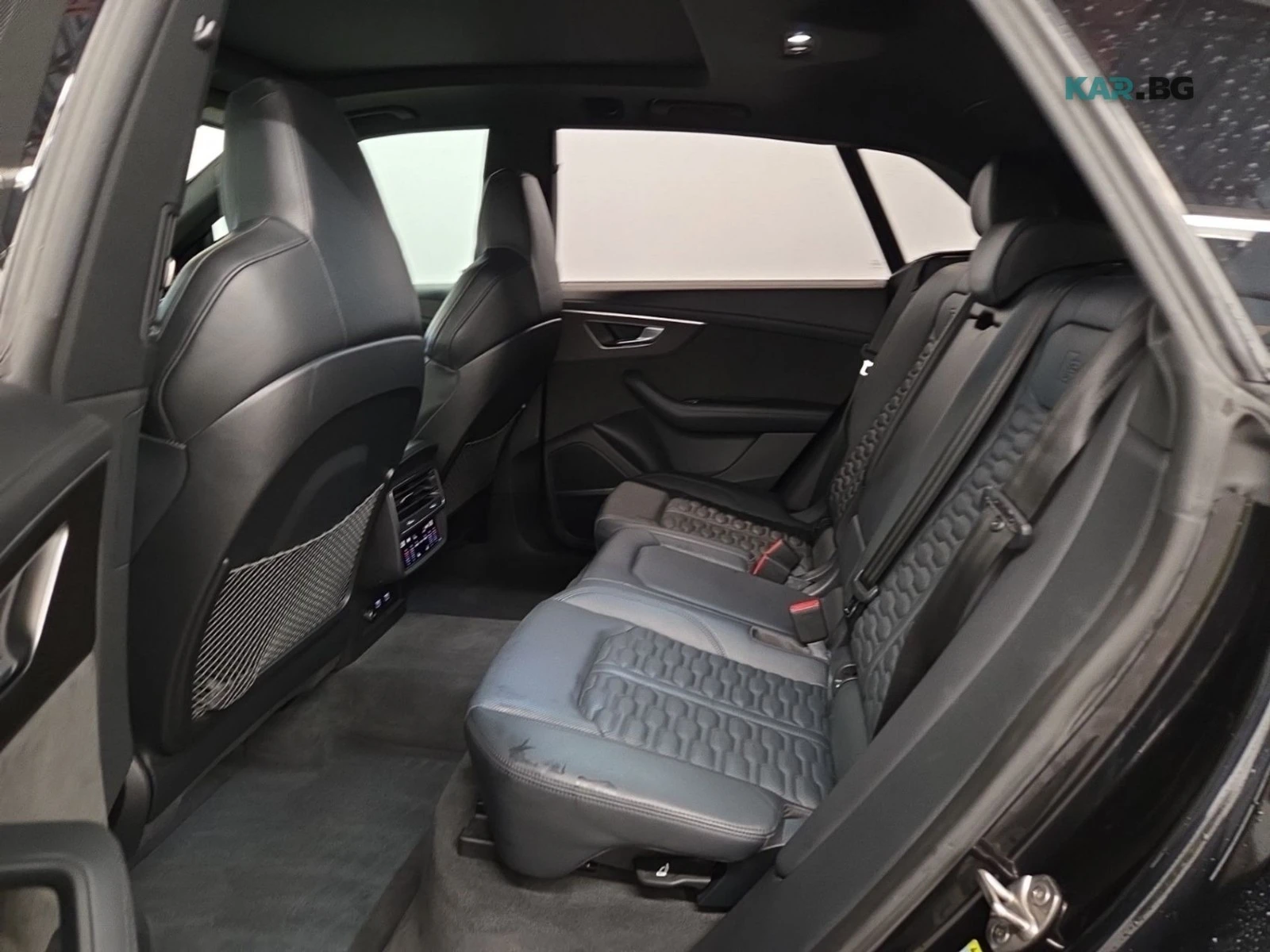 Audi RSQ8 * AвтоКредит * (ЦЕНА ДО БГ), снимка 15 - Автомобили и джипове - 55328025