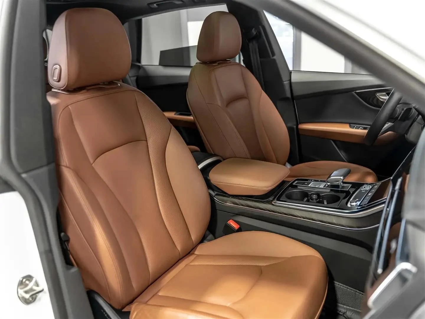 Audi Q8 Progressiv* S-Line* Bang & Olufsen, снимка 11 - Автомобили и джипове - 55972024
