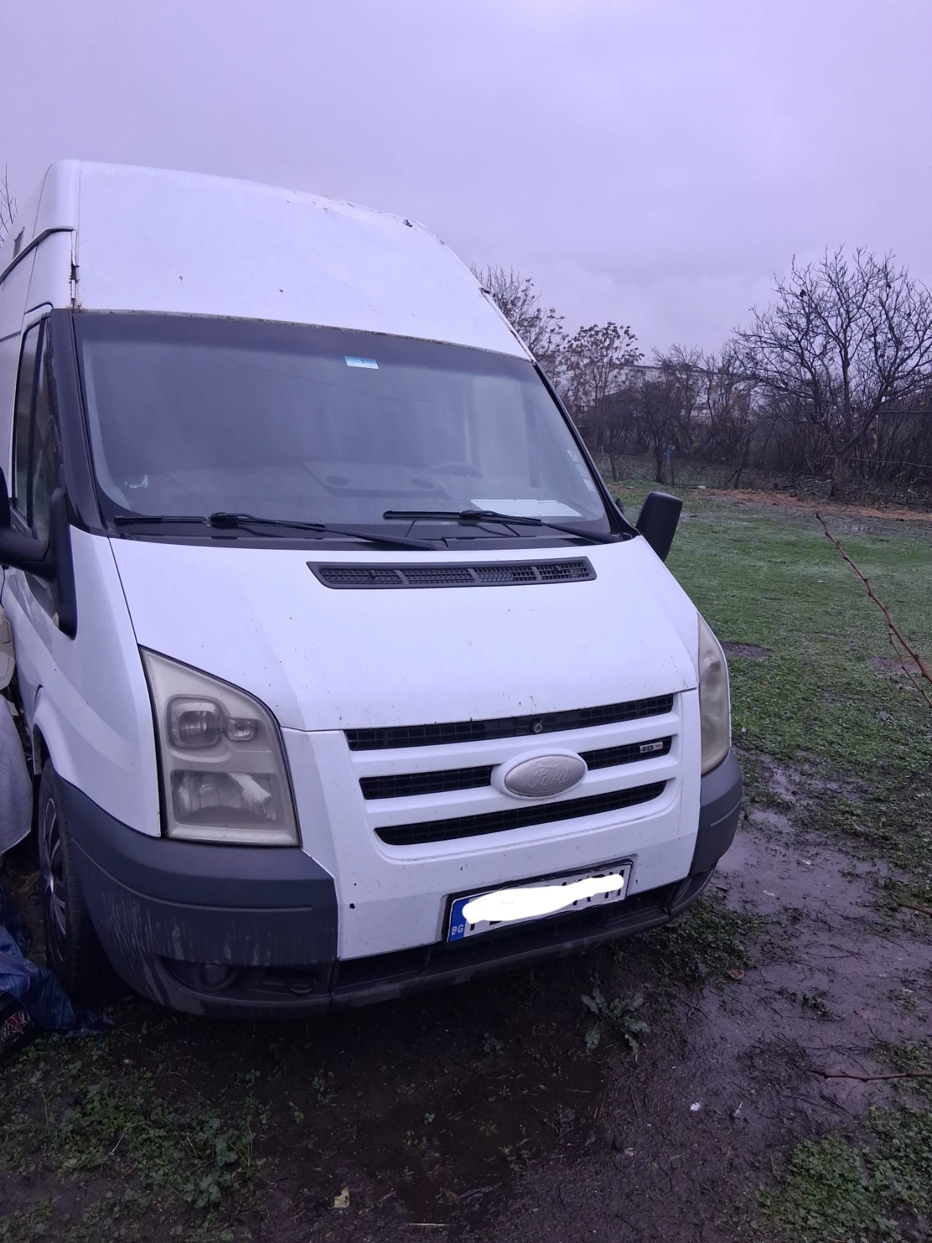 Ford Transit 2.2 Дизел - изображение 2