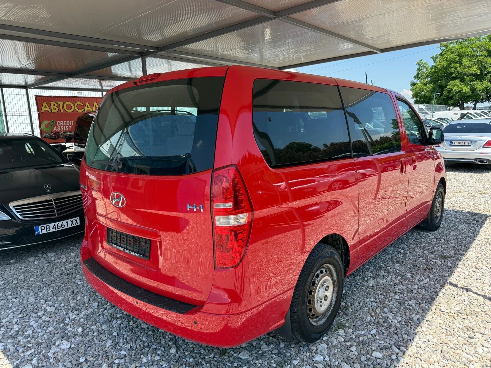 Hyundai H1 2.5 CRDI, снимка 4 - Бусове и автобуси - 54855094