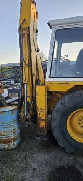  JCB | Mobile.bg    4