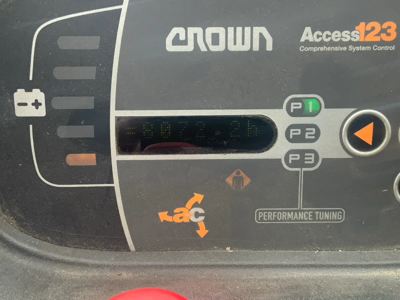 Електрокар Crown WT-3040, снимка 8 - Индустриална техника - 52657206