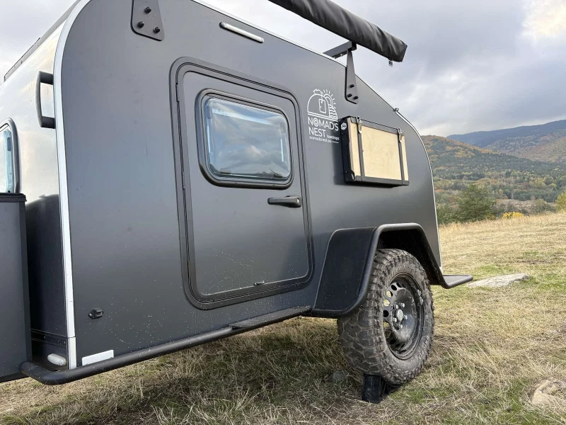 Каравана Други Nomad Nest Teardrops, снимка 16 - Каравани и кемпери - 52642556