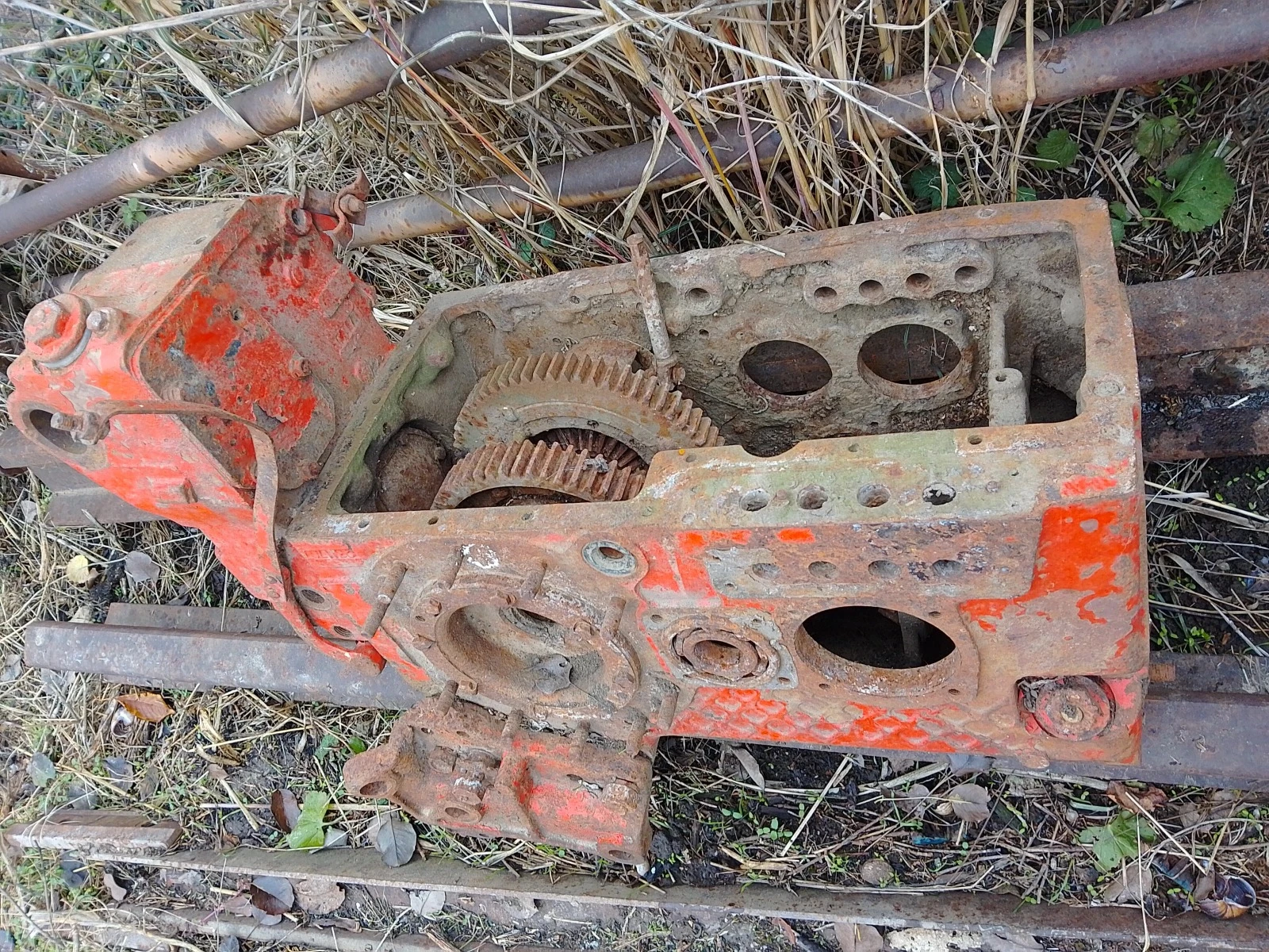 T-16, T-25 | Mobile.bg   17