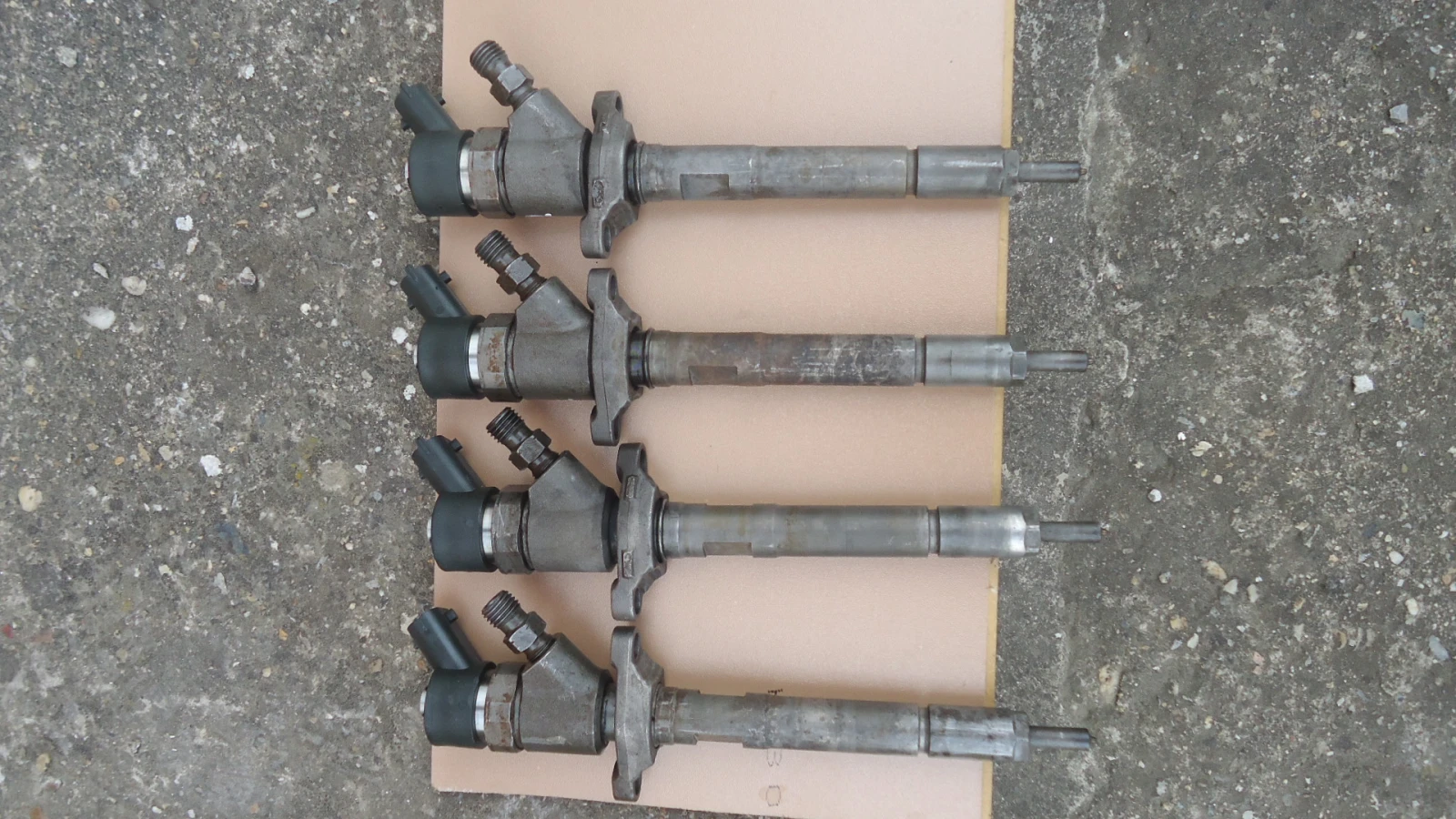    307 1,6 HDI 110   | Mobile.bg   13