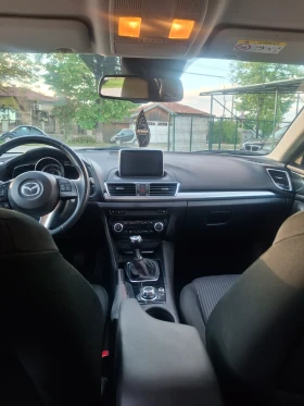 Mazda 3 2.2D SkyActive * Keyless*  Head Up*  Bose* , снимка 10